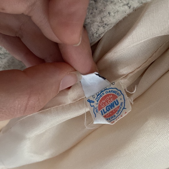 Vintage New York Girl Coat - Picture 3 of 4